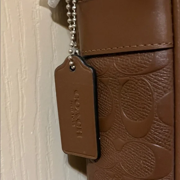 Coach Brown Embossed Signature Flight Bag - Picture 4 of 4